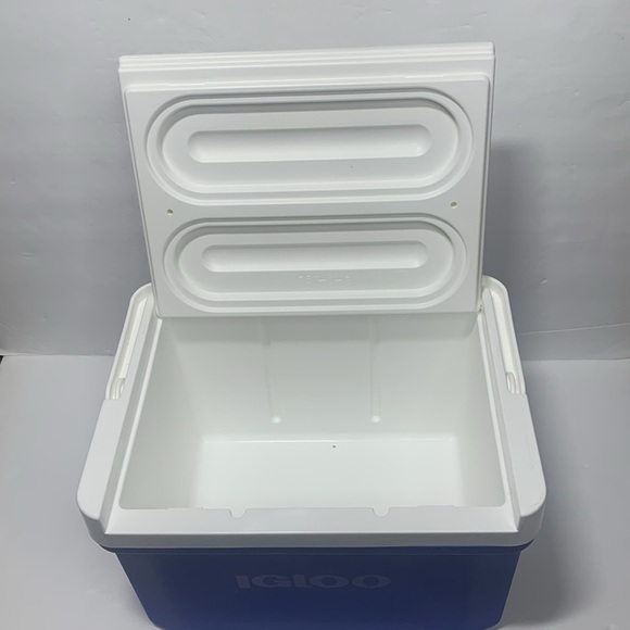 Igloo 9 Qt Insulated Cooler Blue NWT - Picture 6 of 11
